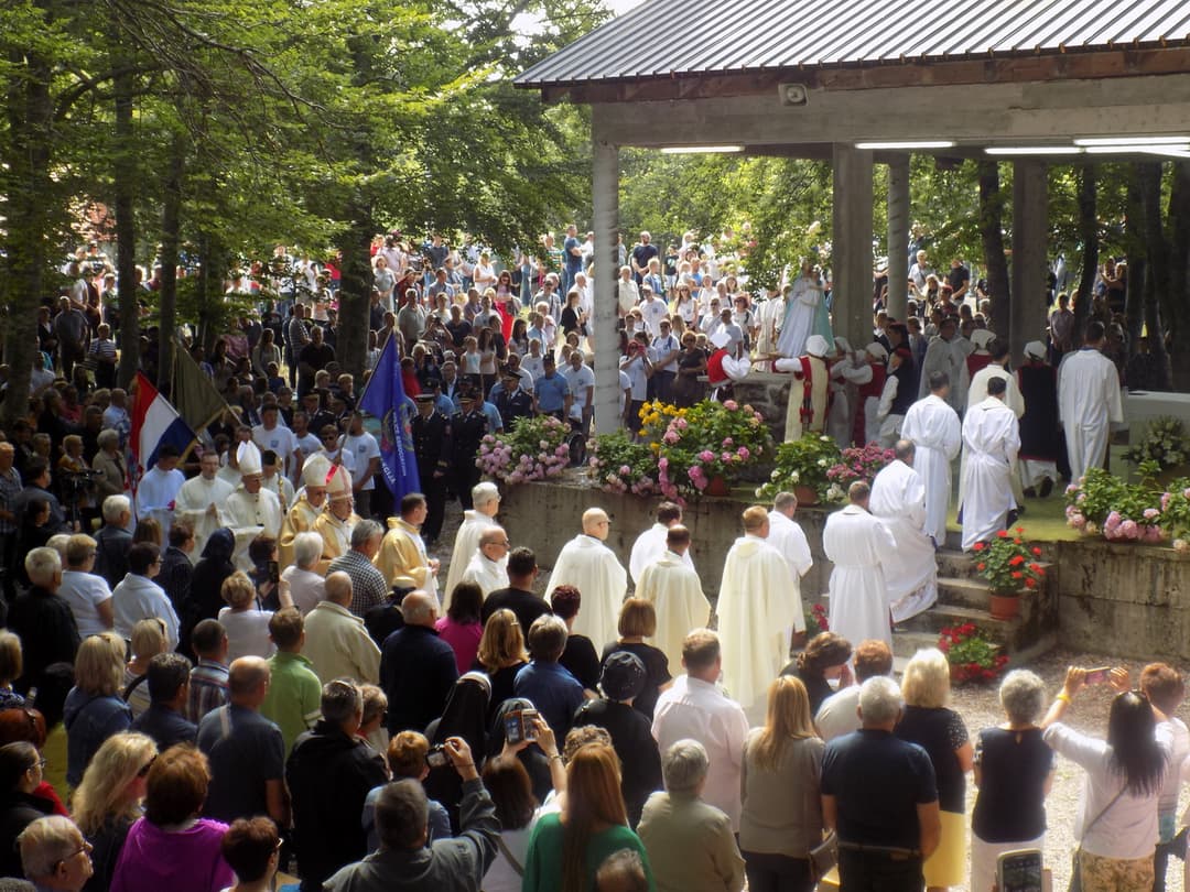 Sveta misa na Veliku Gospu